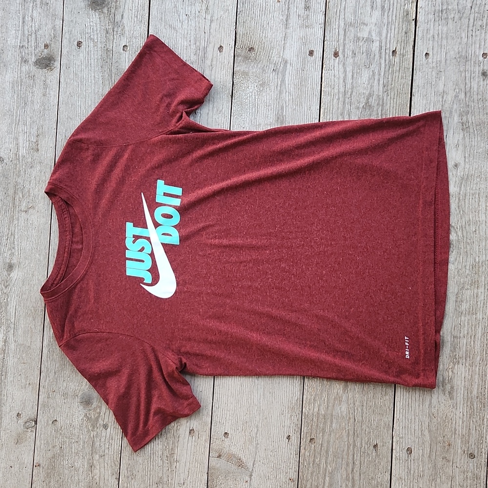 Nike Just Do It Red Maroon Youth Large T-Shirt Athletic Dri-Fit